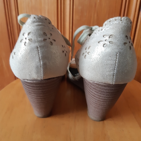 Rampage Kaylor Caged Wedged Sandal - Picture 2 of 4